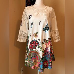 Reborn Multicolor Paisley Lace Sleeve Dress